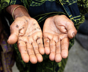 Scientists Develop a Smartphone Accessory that can Detect Arsenic in Drinking Water
