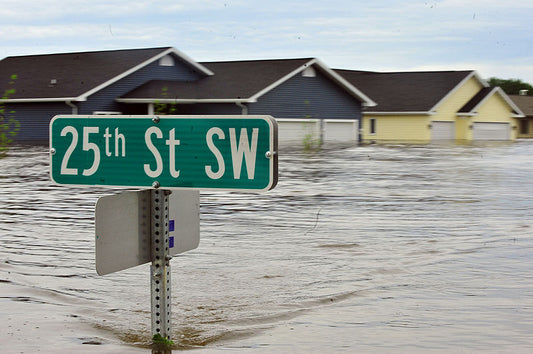 Scientists Question Guidelines for Treating Water in Emergencies