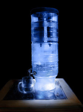 Berkey Light w/ LED (White) (2 Black Filters)