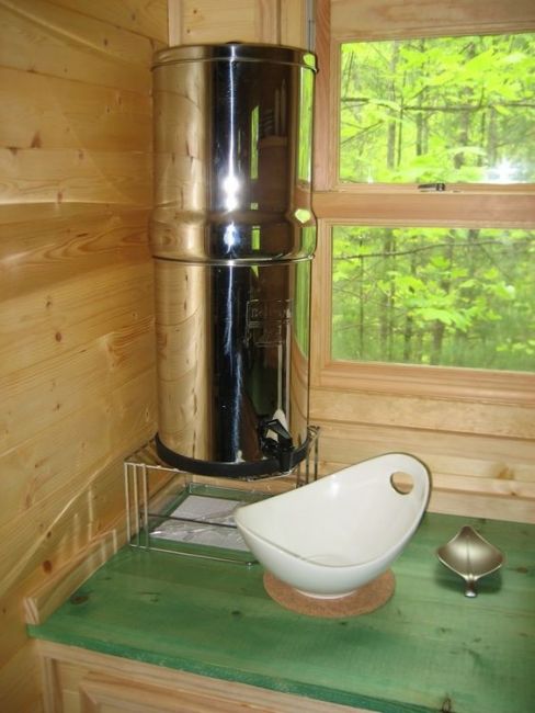 Crown Berkey In "Tiny" House