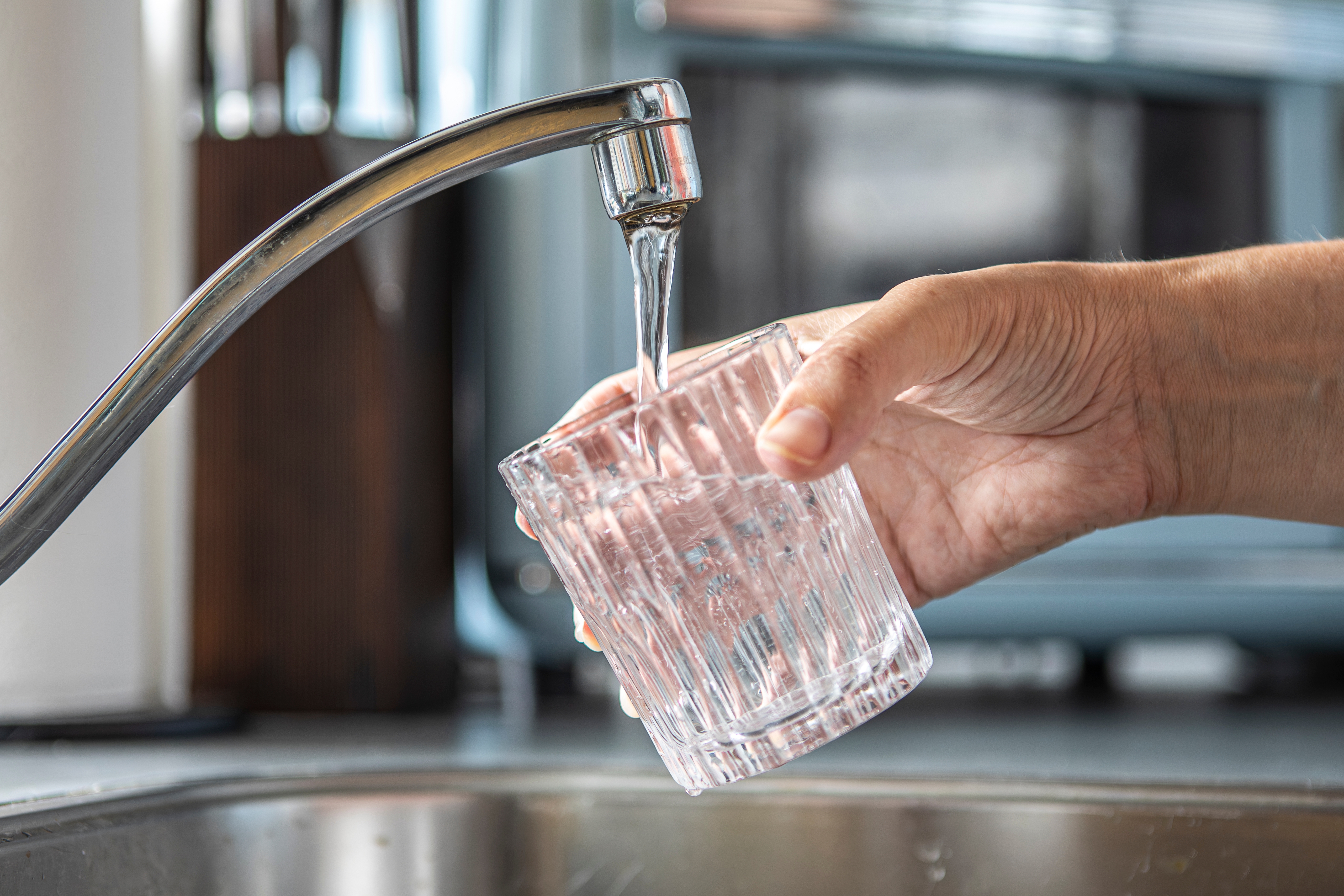 Photo of 7 Essential Reasons Why You Should Filter Water to Purify It